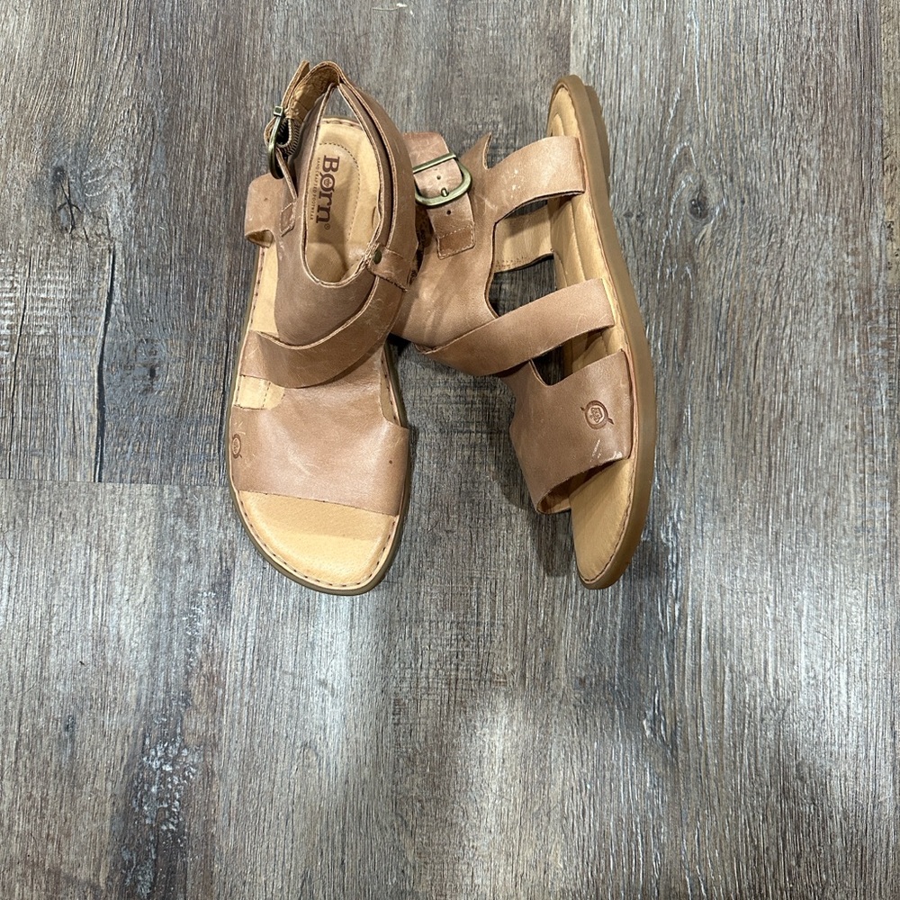 Born Marlowe Tan Leather Sandals 8
